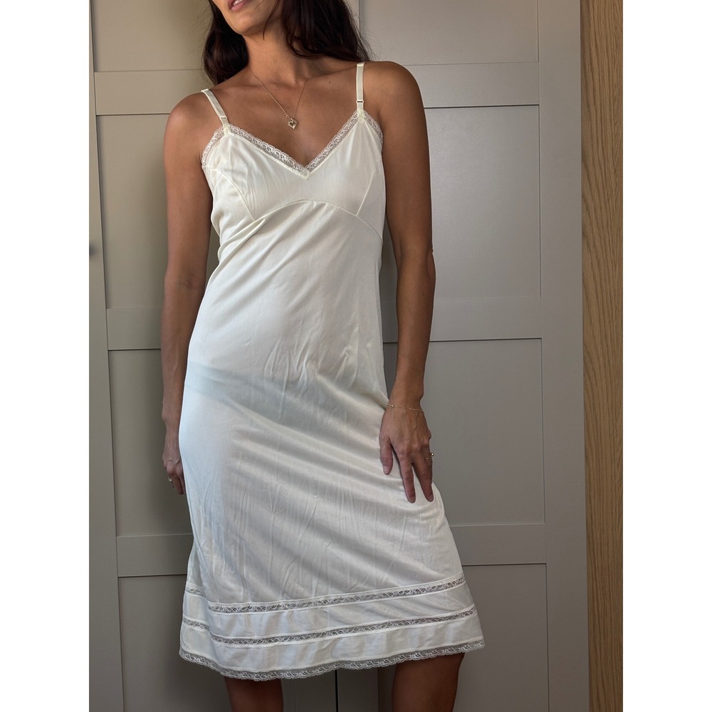 Vintage Champagne Beige Satin Lace Trim Full Slip Dress Midi Nightgown